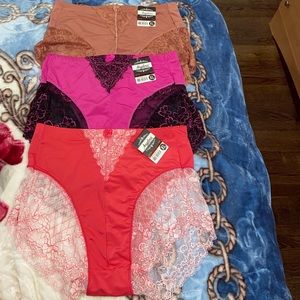 Women’s 3 Set Lace Panties